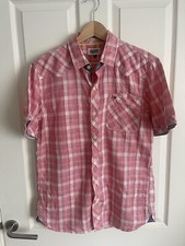 Tommy Hilfiger Linen Shirt Size Large between armpit 21 inches