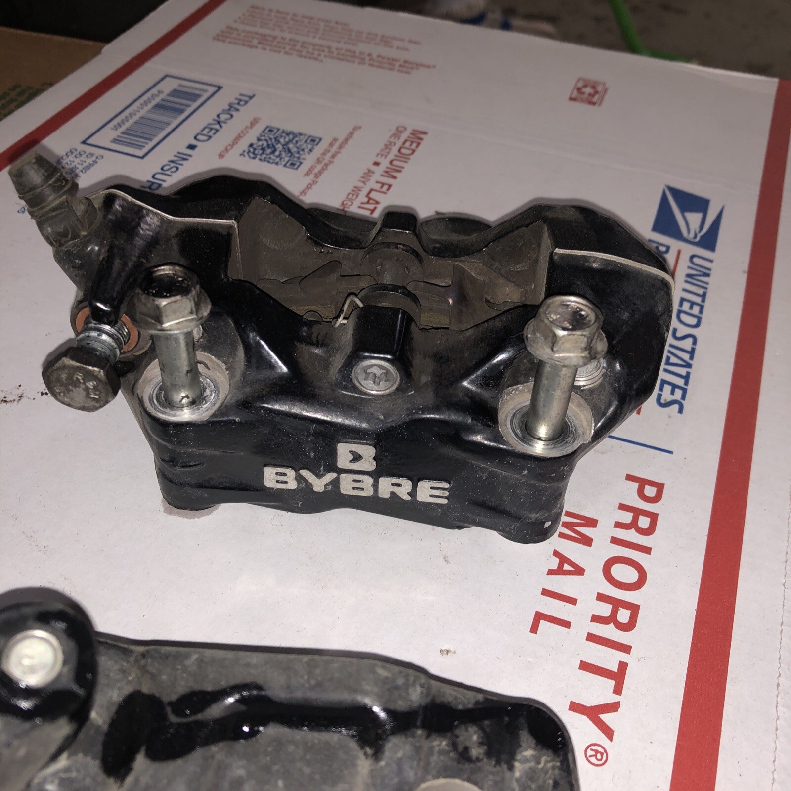 2015 13 14 15 16 KTM DUKE RC390 390 RC BRAKE CALIPERS CALIPER FRONT AND