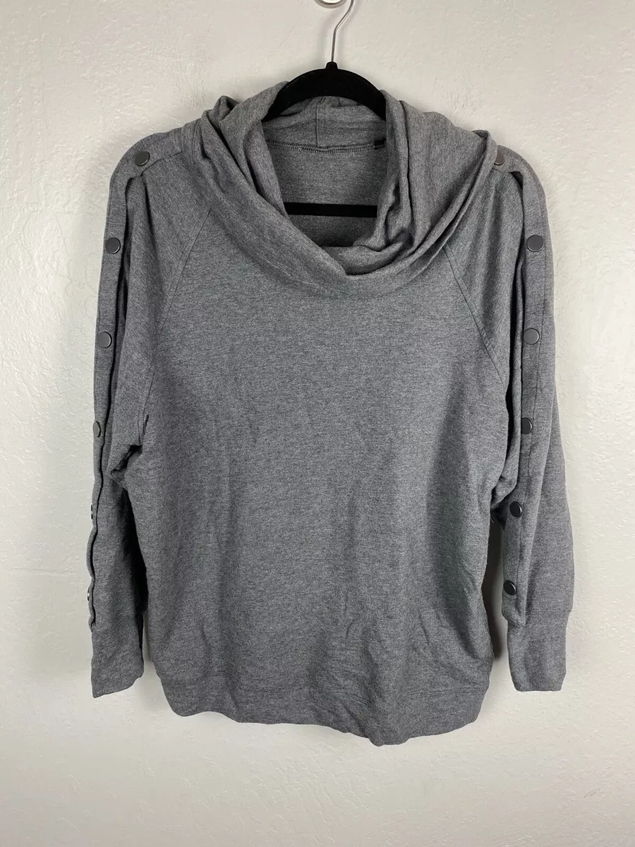 Cabi snap sleeve best sale sweatshirt