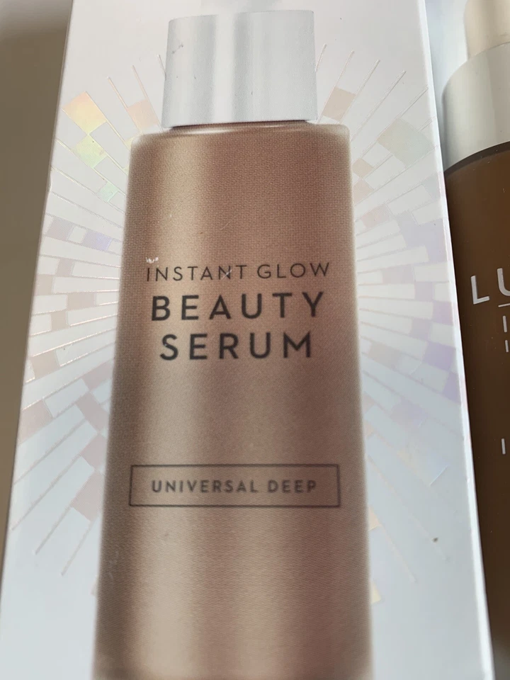 Suero de belleza Lumene Invisible Illumination Instantáneo Cuidado de la piel natural infundido Foto 2 de 4