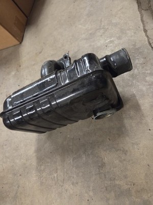 1960 1961 1962 1963 1964 Ford,Galaxie,T-Bird 352 390 427 Radiator Expansion Tank