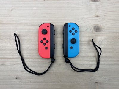SW - Original Nintendo Switch Joy-Con Lot of 2 Red / Neon Blue