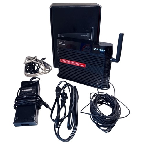 Samsung SCS-2U3100WAR Verizon Network Extender for Business Wireless - Black