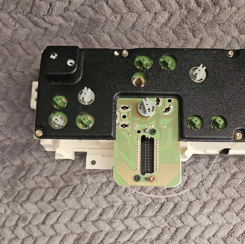 Cuadro de instrumentos velocímetro 1991-1993 Buick Roadmaster 25089729 Foto 4 de 4