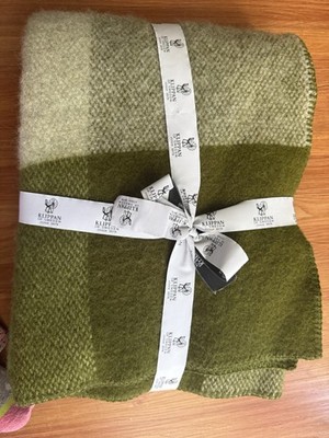 Klippan Block Lambs Wool Green Classic Grid Throw Blanket 47x58