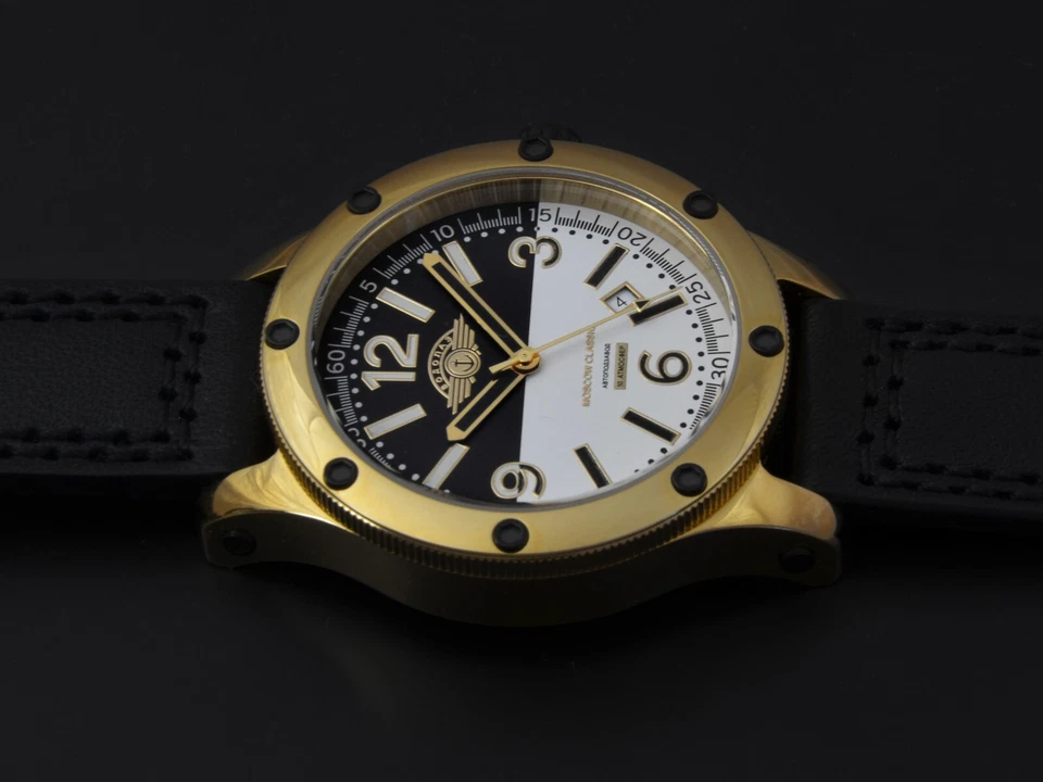 VODOLAZ DIVER WATCH RUSSISCHE MOSCOW CLASSIC 2416-01951098 Limited Edition DE - Bild 3 von 4