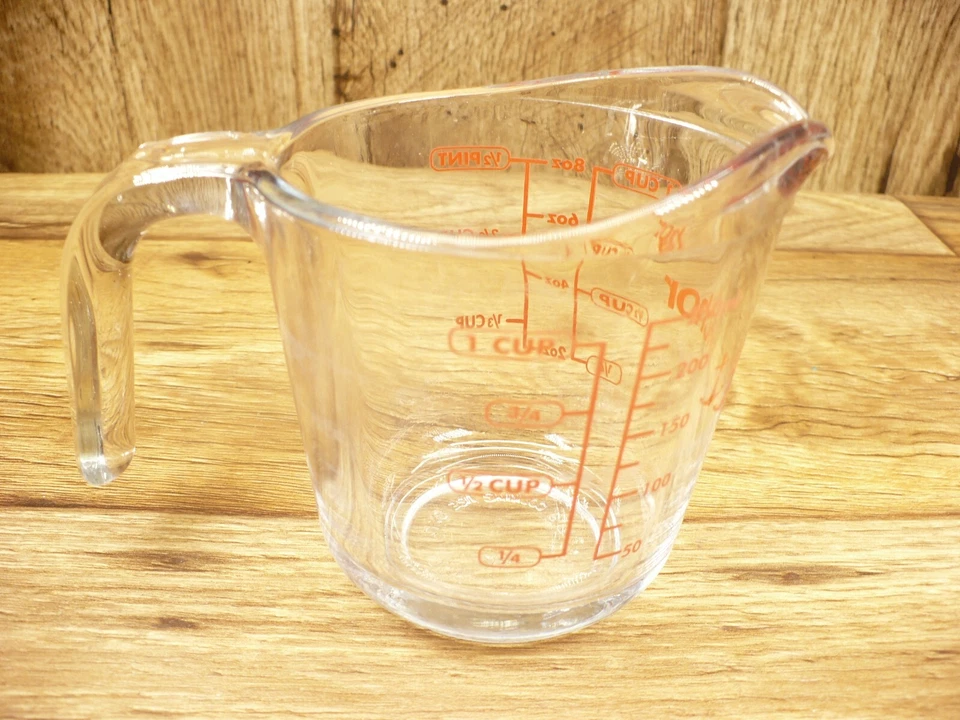 Anchor Hocking Glass 8 oz (1cup) Measuring Cup - Image 3 of 4