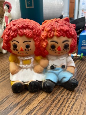 Raggedy Ann & Raggedy Andy Vinyl Table or Night Lamp ( Nan San Ind, 1970)