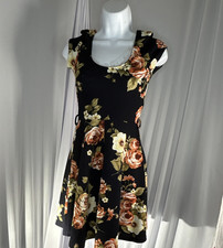 Womens Black Floral Fit  Flare Short Dress Size S Sleeveless Stretch Knit