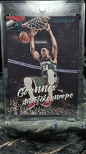 Giannis Antetokounmpo 2019 Panini Chronicles Green #155 Bucks 
