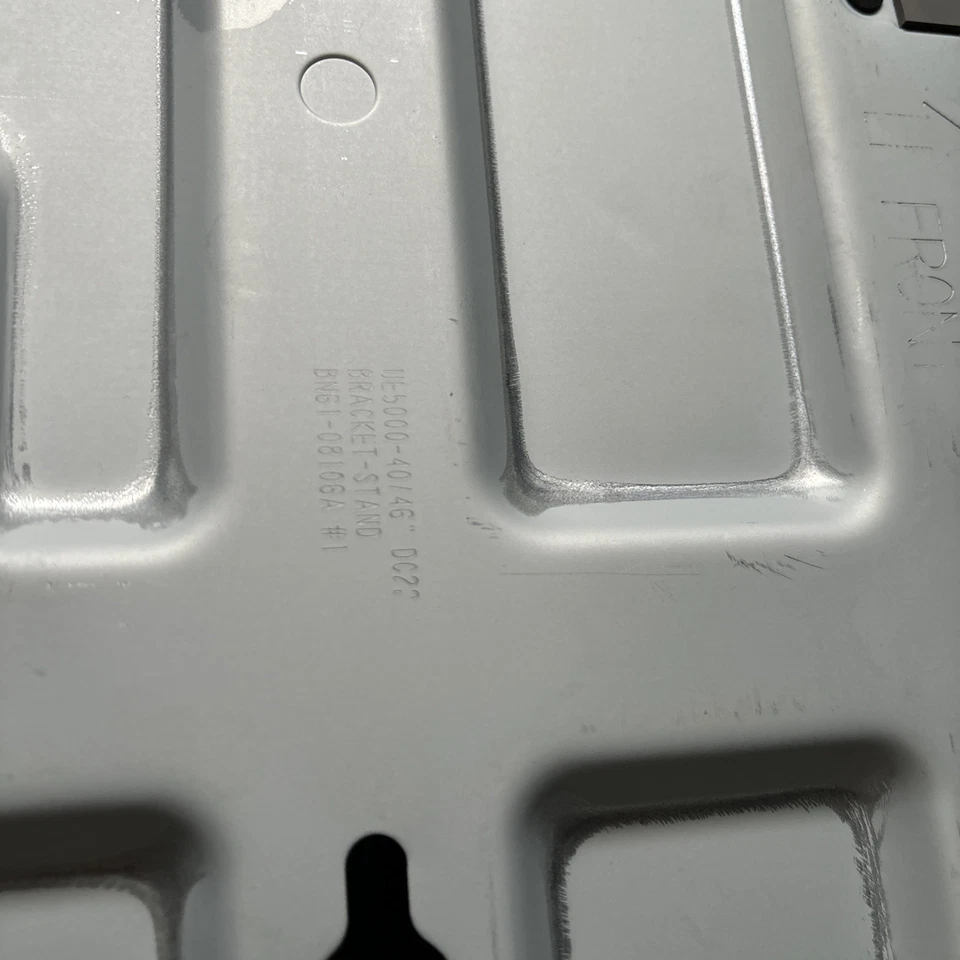 Soporte Samsung - UE5000-40/46” BN61-08106A #1 - del modelo: UN50H5203 Foto 2 de 4