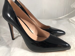 bcbgeneration black heels
