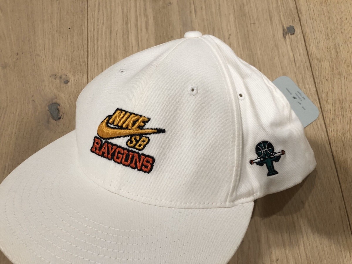 nike rayguns cap