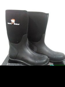 arctic shield neoprene boots