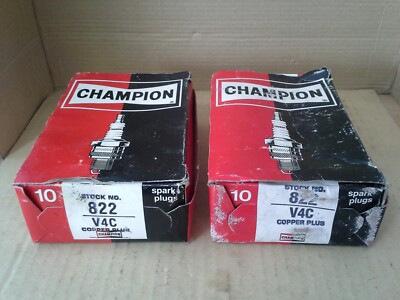 1-10PK. Champion stock No. 822 V4C Copper Plus Spark Plugs. NOS. Damaged box