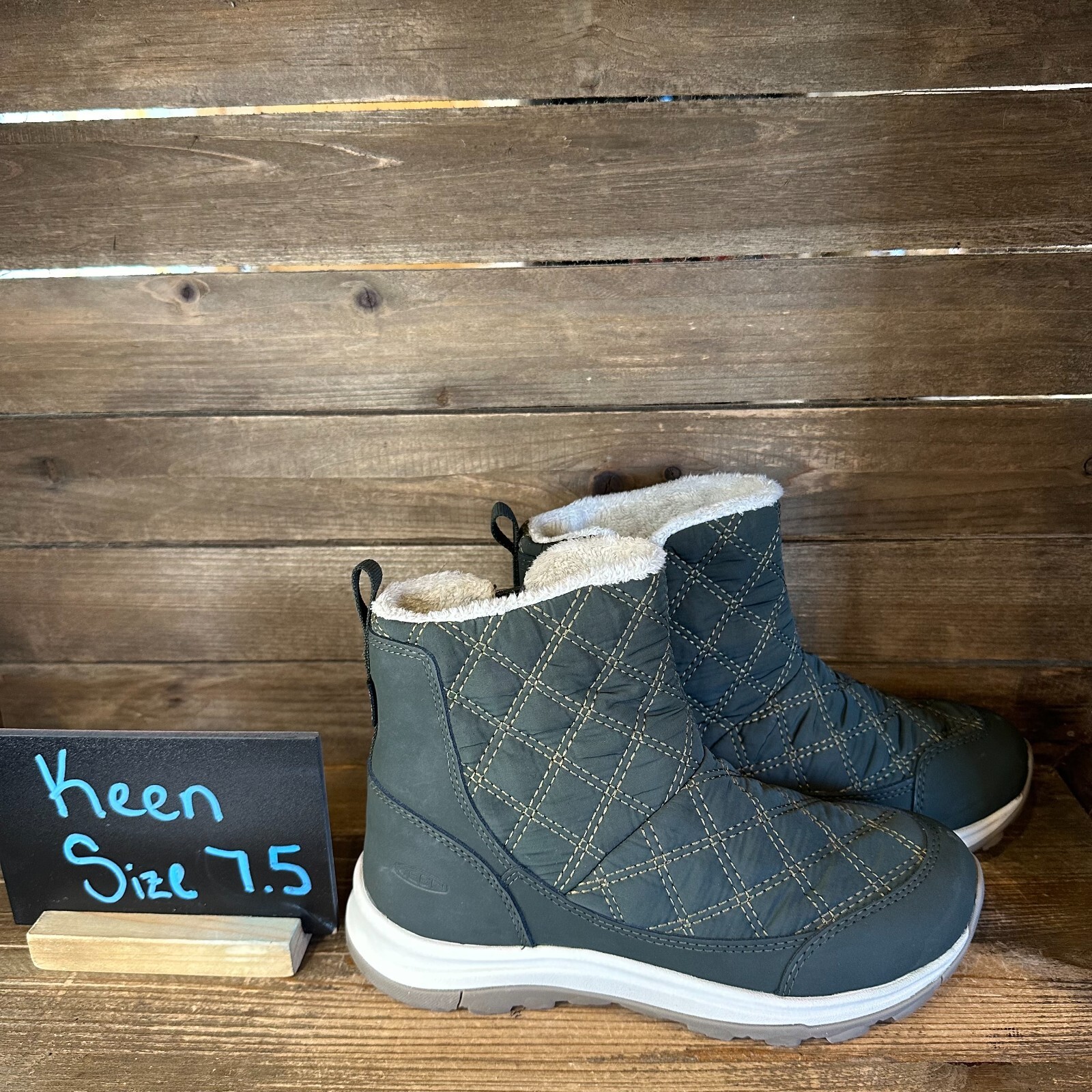 Stivaletti donna Keen Terradora II oliva neve invernali foderati nuovi taglia 7 5 M