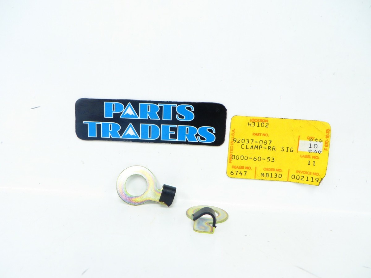 NOS Genuine Kawasaki Turn Signal Clamp Set Of 2 F 11 6 7 9 G 3 4 5