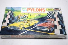 VTG 1962 Aurora Model Motoring Slot Car Track Start & Finish Pylons MIB Sealed