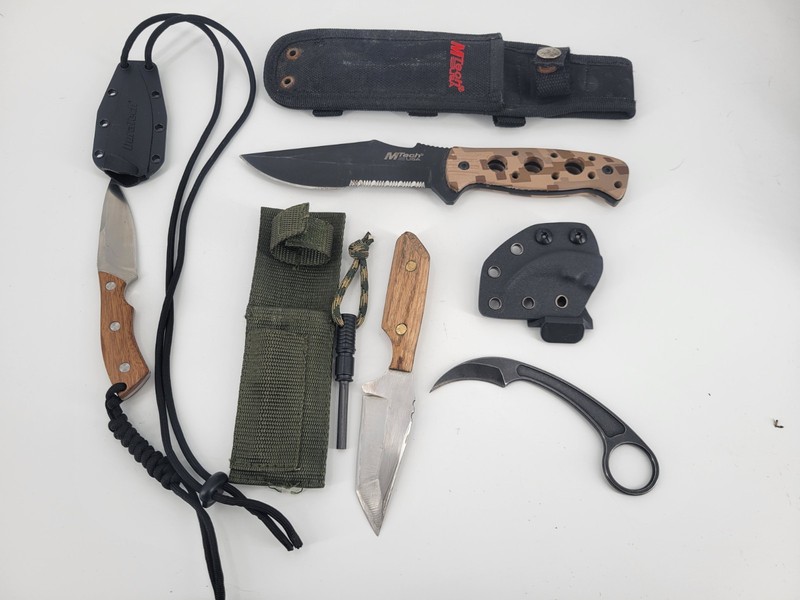 Fixed Blade Knife Lot
