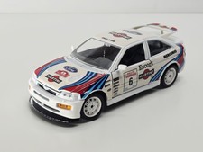 Bburago - 1994 Ford Escort RS Cosworth Rally 1:24 Diecast - No Box