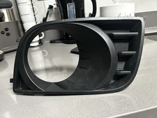 Left Black Fog Light Lamp Bezel Cover Trim For 2008-2017 Toyota Sequoia