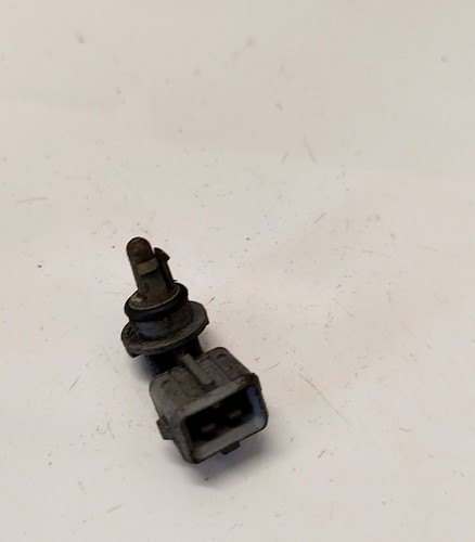 Intake air temperature sensor