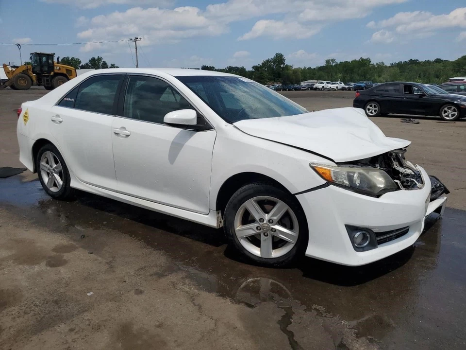 CAMRY     2012 Transmission Shift 2067380 - Image 4 of 4