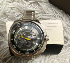 Citizen Eco-Drive Herren Chronograph Quarz Uhr Edelstahl silber/grau Box …