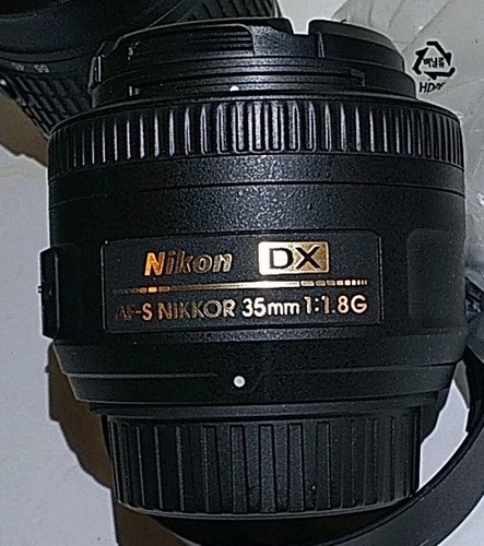 3 Nikon Lenses DX AF-S Nikkor 35mm 1:1.8g, AF-P 70-300 DX ED, AF-P 18-55mm W Bag - Picture 2 of 23
