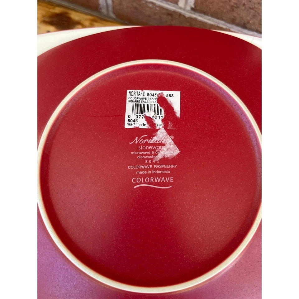 Set of 4 Noritake Colorwave Raspberry Red Square Plates Salad Dinner - Image 3 of 4