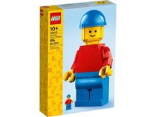 Lego 40649 Up Scaled Minifigure Buildable Display Figure Hidden Minifig