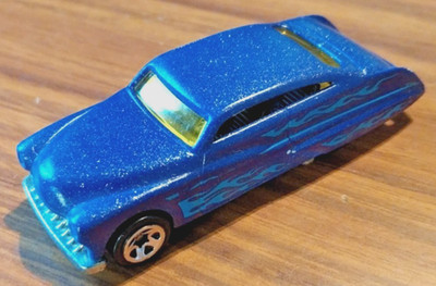 2011 HOT WHEELS '51 Mercury Purple Passion PURPLE & BLUE 1:64 DIECAST HOT ROD