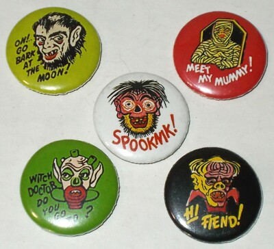 FUNNY MONSTER 10 BUTTON SET 1