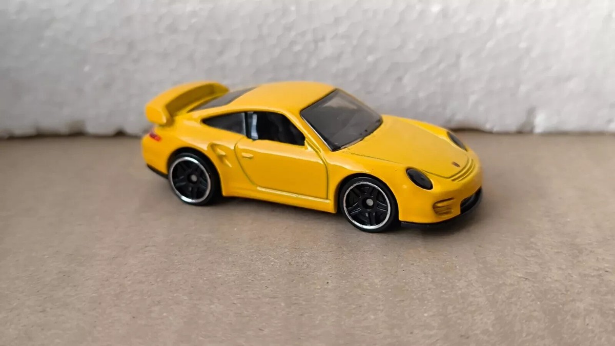 Hot Wheels WALMART限定 PORSCHE 911 GT2 黄色 $_57.JPG?set_id=880000500F