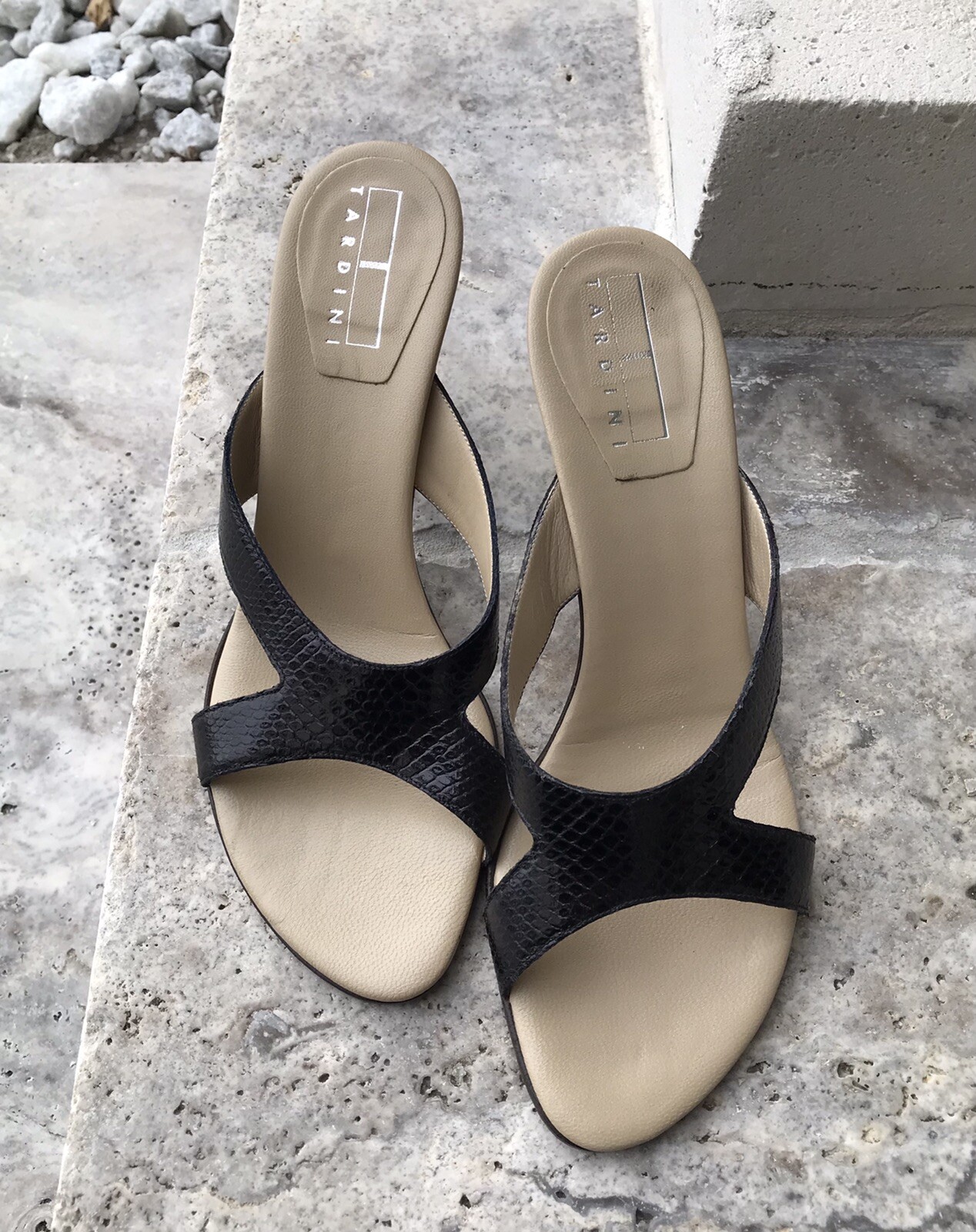 Italian Leather Sandals Size 8.5 Gem