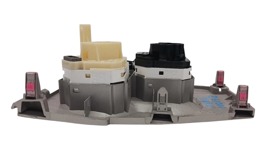 Toyota Yaris 2009-2012 control de calefacción con CA y descongelación trasera OEM Foto 3 de 4