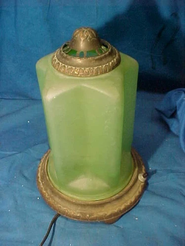1930s GOLDFISH MOTION LAMP w Green URANIUM GLASS SHADE Pittsburgh Lamp Co