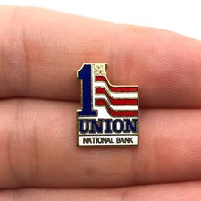 1st Union National Bank Lapel Pin American Flag Number 1 Y