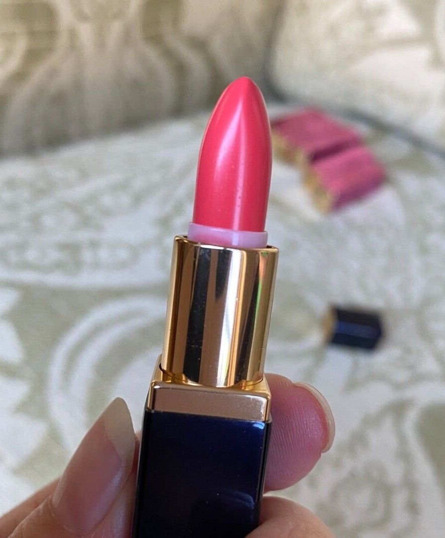 New Estee Lauder Pink Lipstick Travel Mini size 1.2 g/0.04 oz