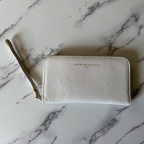 adrienne vittadini phone wallet