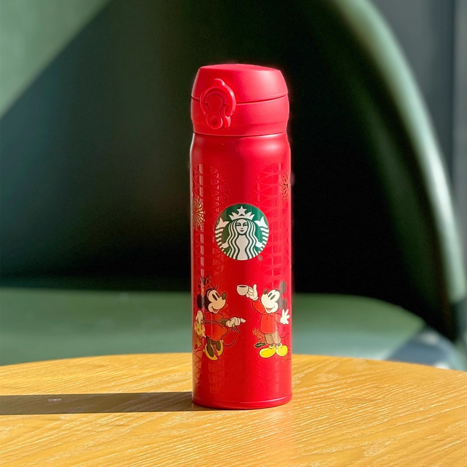 New China 2025 Starbucks X Disney Mickey Minnie Red 17oz SS