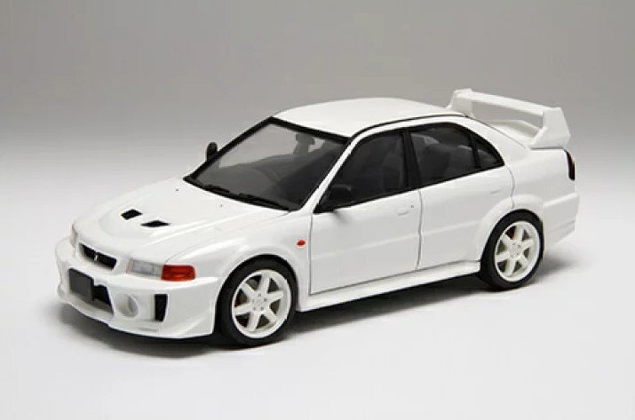 Fujimi 1/24 Scale Model Car Kit Initial D Mitsubishi Lancer RS