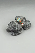 Frog Zuni Fetish Carving - Douglas Martza