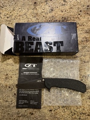 Discontinued Zero Tolerance ZT 0566BW Hinderer G-10/Elmax Blade Folding Knife