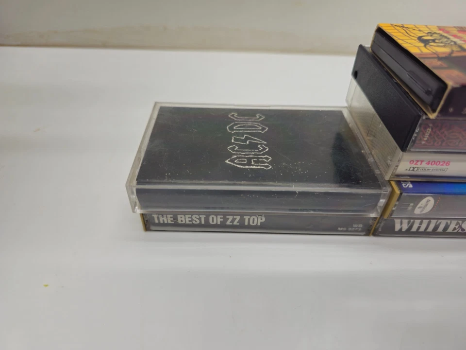 Lot of 10 Cassette Tapes Def Leppard ZZ Top Megadeth Joe Satriani Vtg Rock Foto 4 de 4