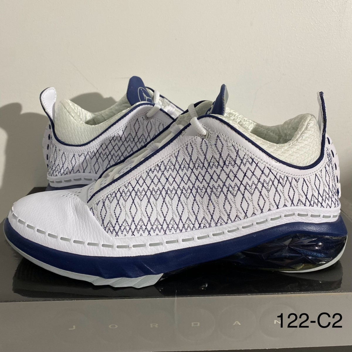 Air Jordan 23 ホワイト/ネイビー バスケットシューズ Size 12.5 - Air Jordan 23 Low OG White Midnight Navy 323405-141