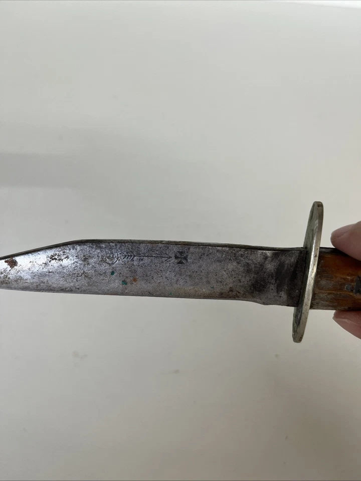 Antique Wade & Butcher Sheffield Fixed Blade Knife 5.25” Stag Handle As Is - Image 2 of 4