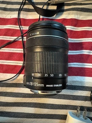 Canon EF-S 18-135mm F/3.5-5.6 IS STM Macro Zoom Lens