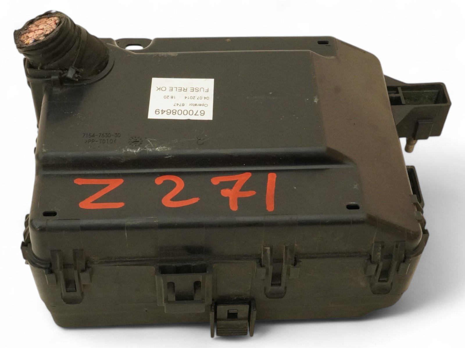 2014 - 2017 MASERATI GHIBLI S M157 FUSE BOX RELAY JUNCTION ENGINE 670008649 OEM