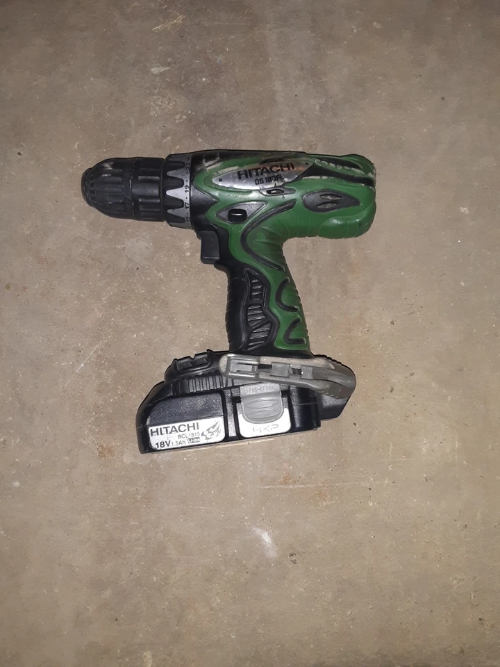 Hitachi Power Tools. Skill Saw, Reciprocating Saw, Drill, Battery. 🥸Description - Image 4 of 4